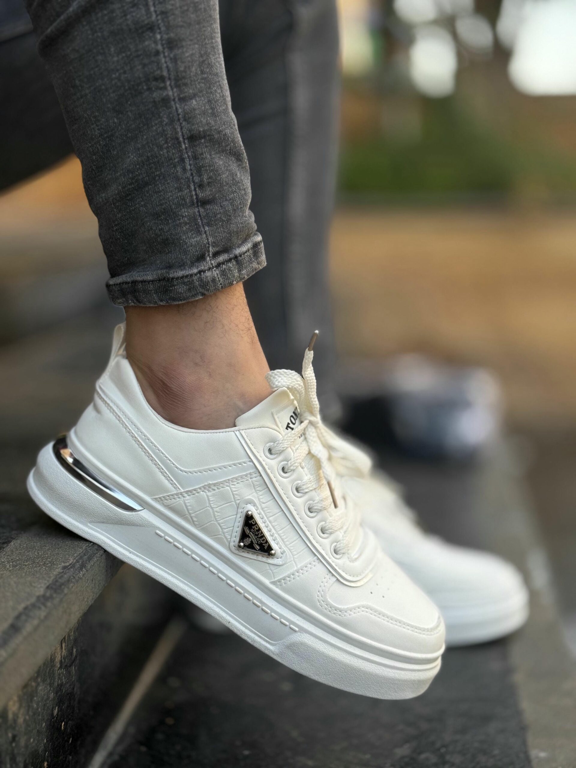 سنيكر PRADA – الجديد والحصري - الصورة 2