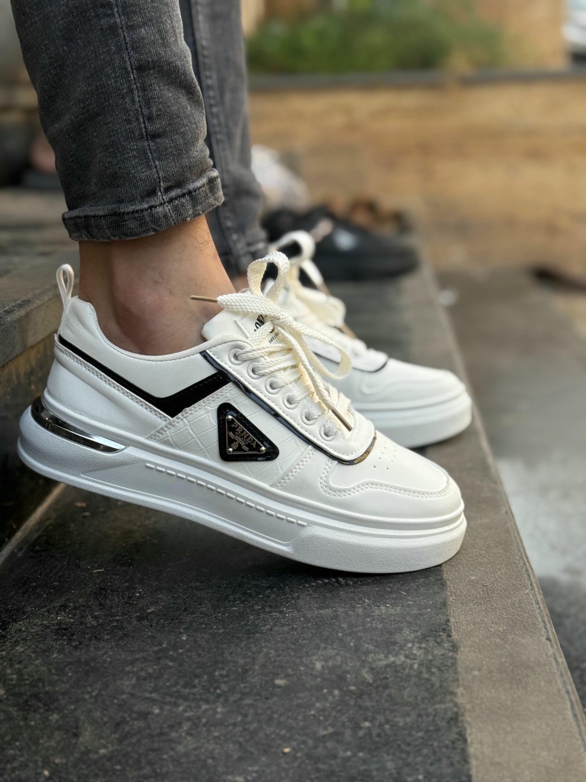 سنيكر PRADA – الجديد والحصري - الصورة 5