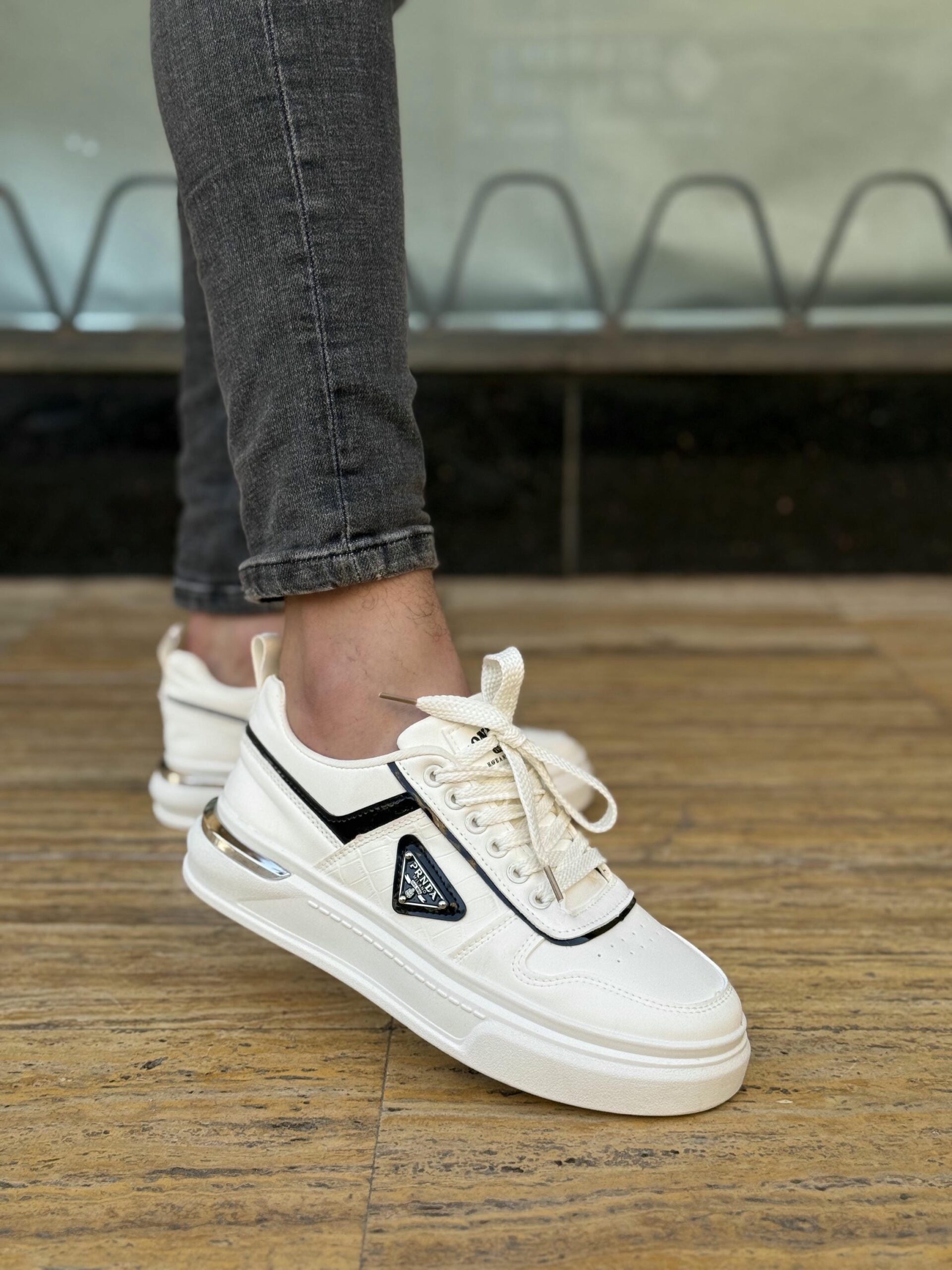 سنيكر PRADA – الجديد والحصري - الصورة 7