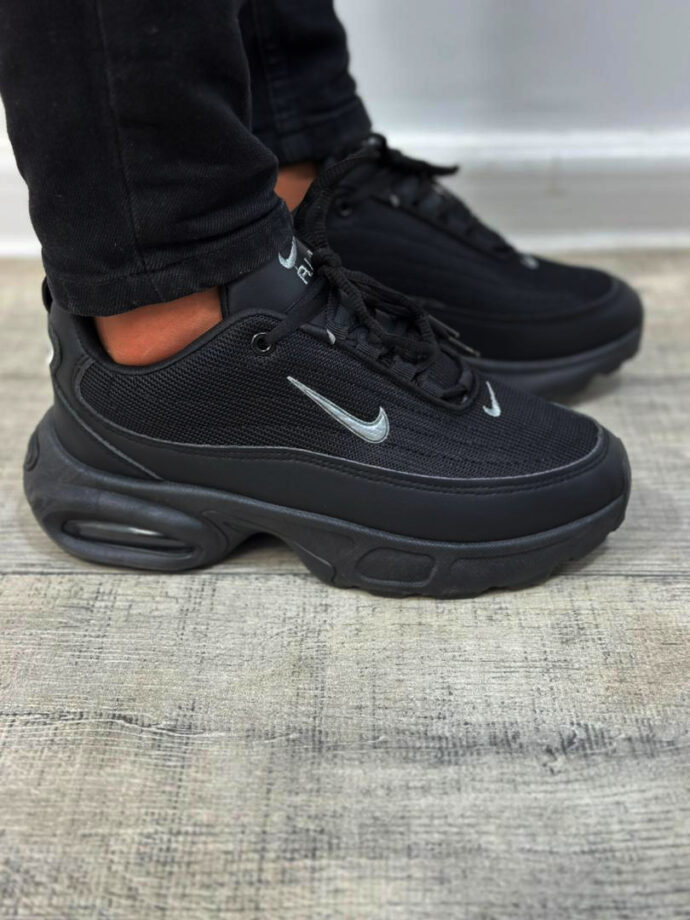 ⁦Nike Air Max Portal الراحة والستايل في حذاء واحد⁩ - الصورة ⁦3⁩