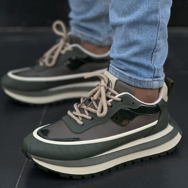 حذاء رجالي UrbanStride Vintage – ستيل فينتاج عصري