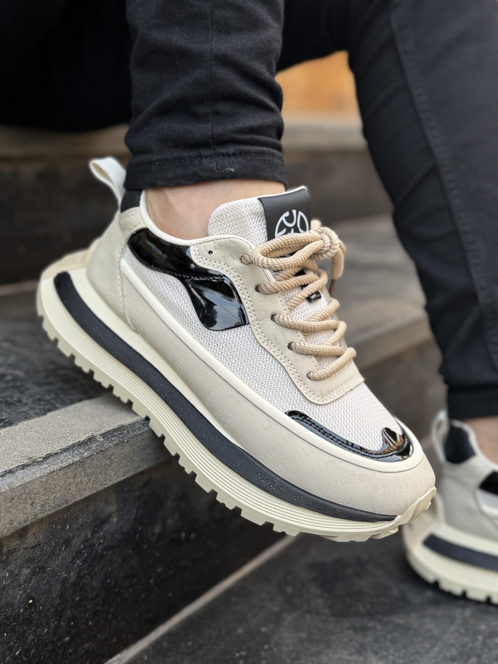 حذاء رجالي UrbanStride Vintage – ستيل فينتاج عصري - الصورة 5