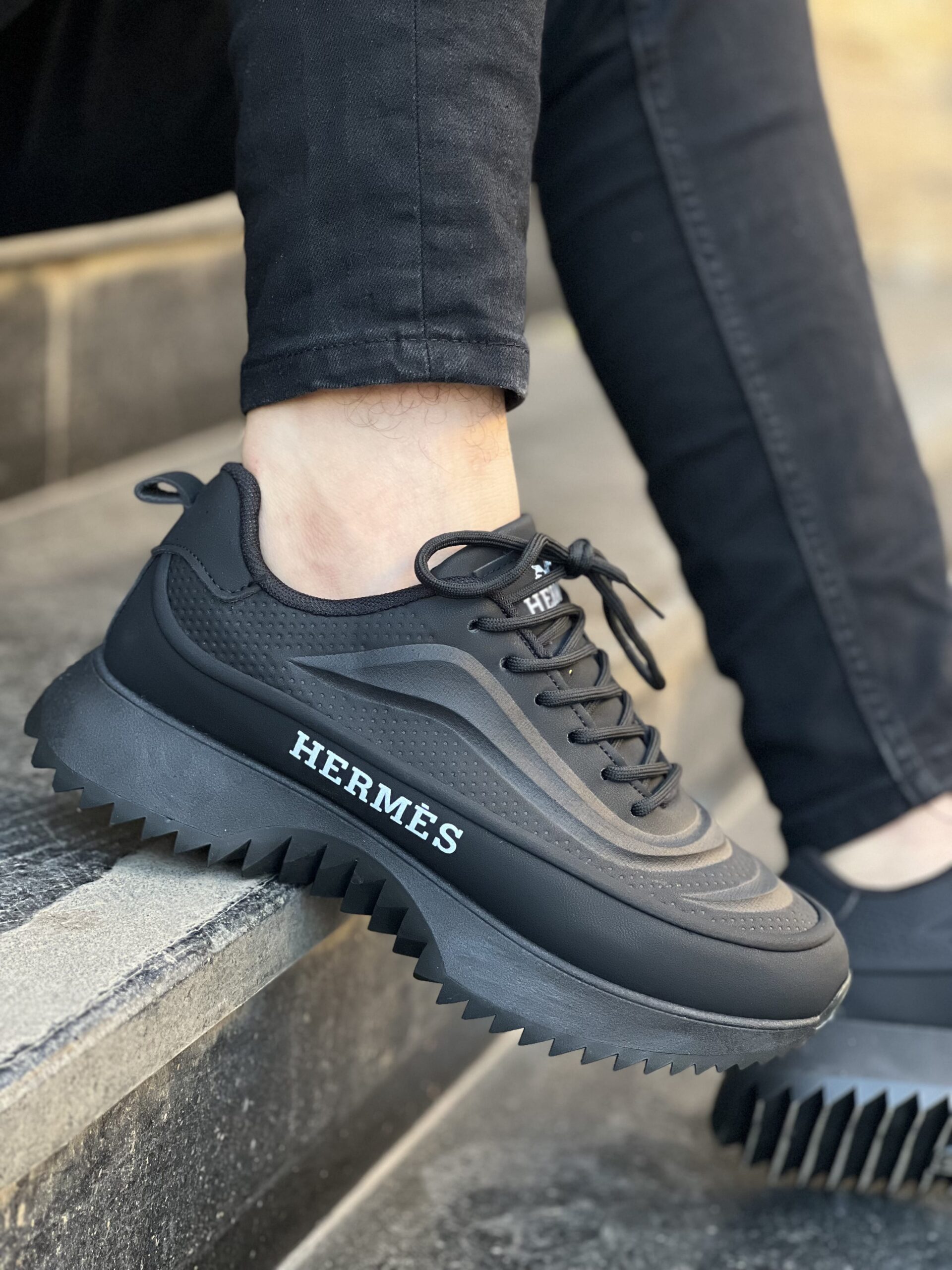 Hermas حذاء رياضي للرجال – راحة تدوم وستيل خرافي - الصورة 3