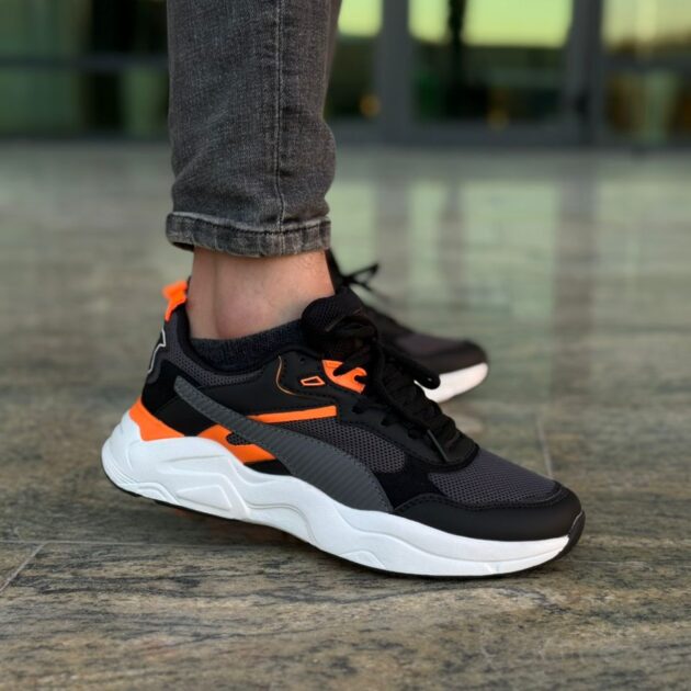 FreshStride Sneakers